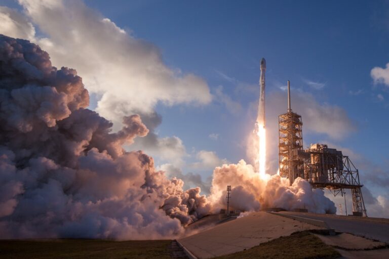 Photo launch timing