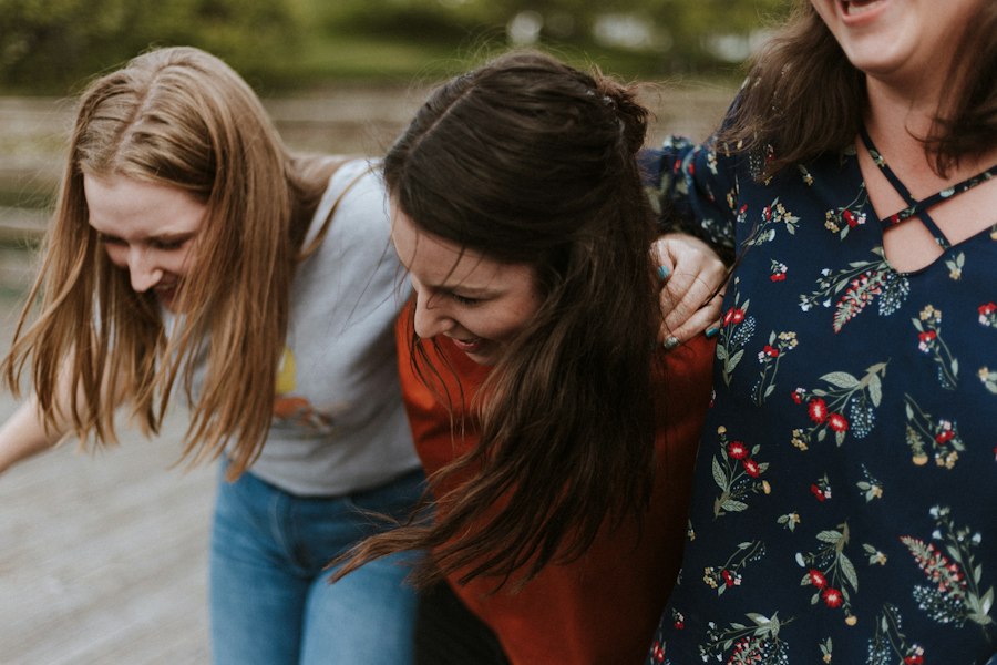 maintaining friendships