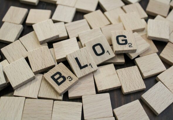 Photo successful bloggers analysis tips