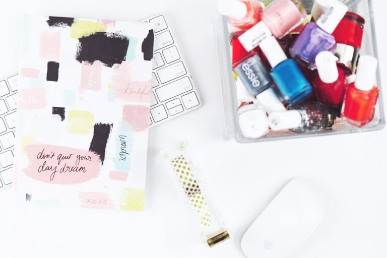 Photo blogger collaboration tips