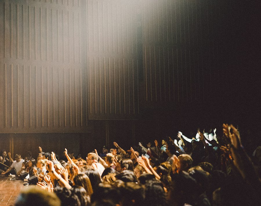 building loyal audience tips