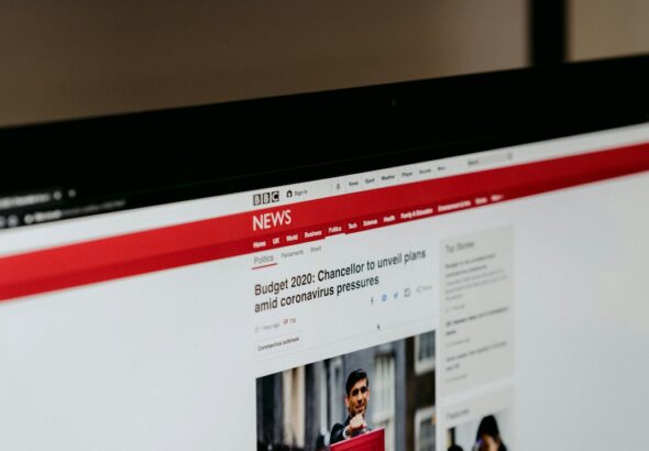 Photo authority building through news site citations