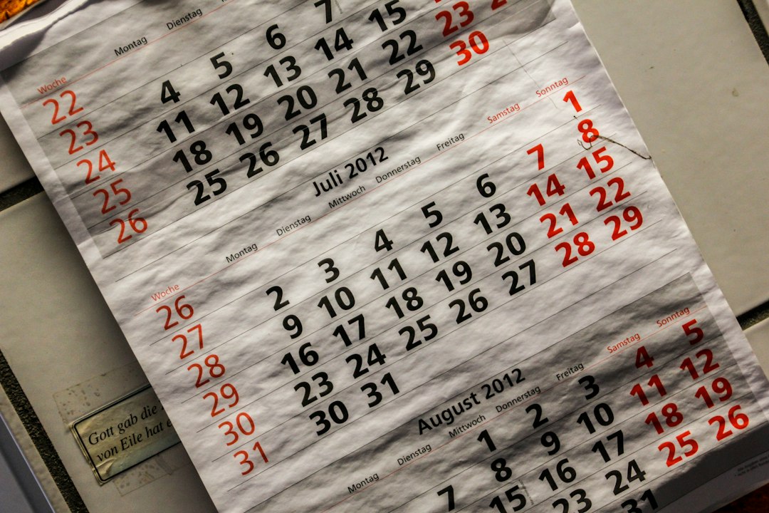 Photo editorial calendar organization tips